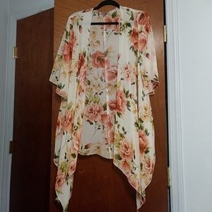 NWOT Floral cover up